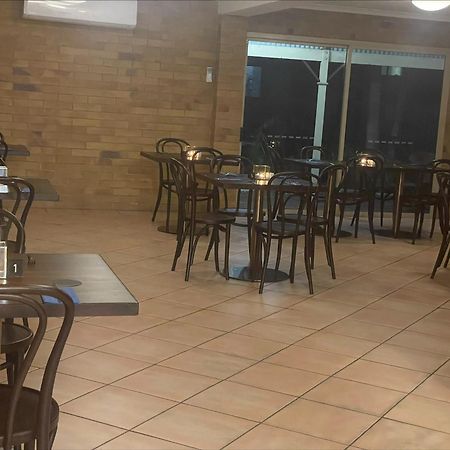 Wild Scotsman Motor Inn Gin Gin Qld エクステリア 写真
