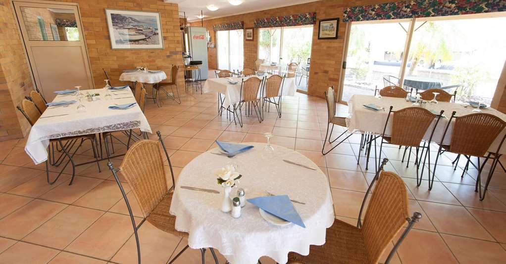 Wild Scotsman Motor Inn Gin Gin Qld レストラン 写真
